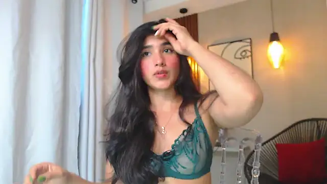 Snapshot of Lia_Mar_ chatting on 19, 5, 2026 Lia Mar online show from 19, 5, 2026