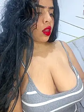 Snapshot of Yemaly_Lee chatting on 4, 5, 2026 Yemaly Lee online show from 4, 5, 2026
