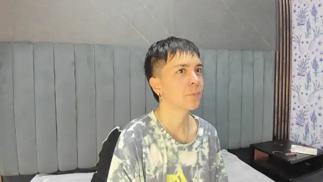  Hannah Hot online show from 17, 12, 2025