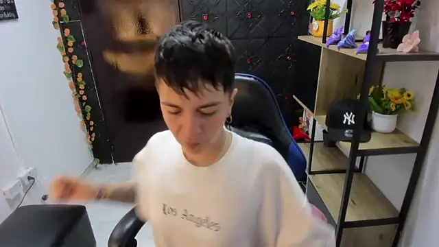  Hannah Hot online show from 15, 4, 2026