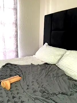 jayjayja19 online show from 2, 11, 2025