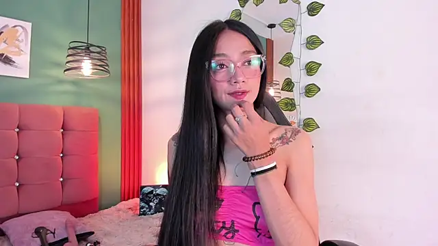 Snapshot of raven_smith_ chatting on 24, 5, 2026 raven smith online show from 24, 5, 2026