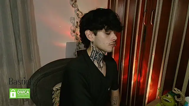 Snapshot of Mihail_leroy chatting on 12, 9, 2025 Mihail leroy online show from 12, 9, 2025