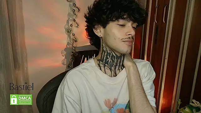 Snapshot of Mihail_leroy chatting on 18, 9, 2025 Mihail leroy online show from 18, 9, 2025