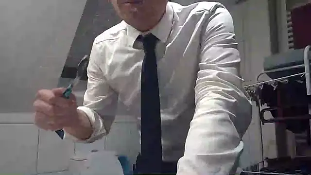 GentlemanMoney  online show from 23, 9, 2025