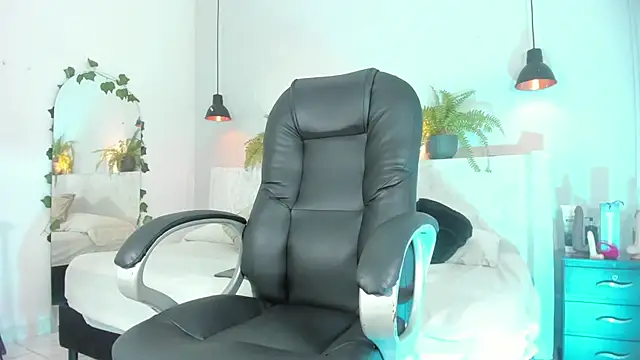 Ricky Owens1 online show from 5, 11, 2025