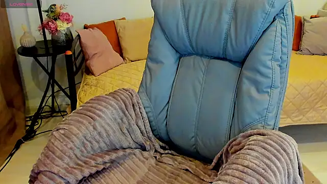 Snapshot of Yummy_Jane chatting on 29, 9, 2025 Yummy Jane online show from 29, 9, 2025