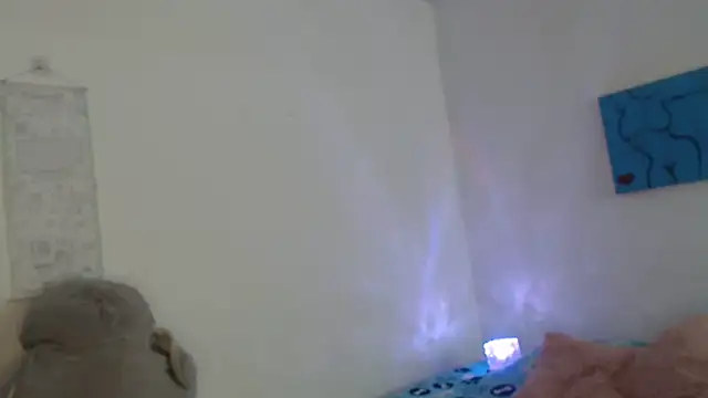 Victoria new online show from 4, 10, 2025