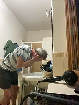 sasatimido online show from 9, 9, 2025