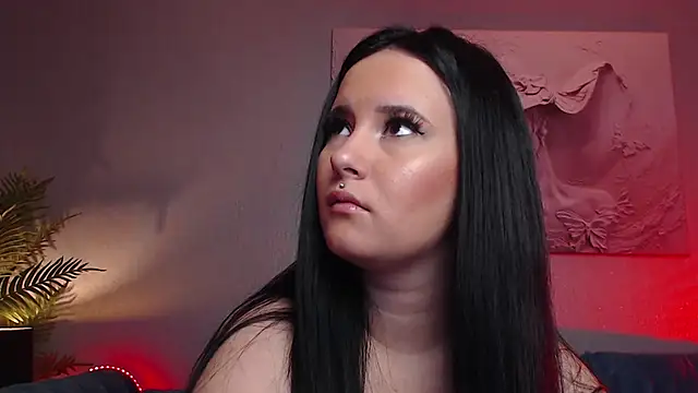 Snapshot of MikaSnake chatting on 15, 9, 2025 MikaSnake online show from 15, 9, 2025