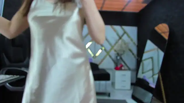 paula miler1 online show from 10, 4, 2026