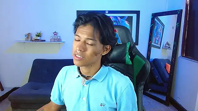 Snapshot of dreyk20 chatting on 5, 11, 2025 dreyk20 online show from 5, 11, 2025