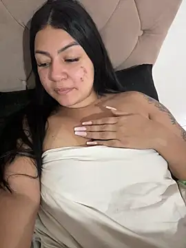 julianamascarada online show from 19, 9, 2025