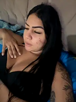 julianamascarada online show from 11, 10, 2025