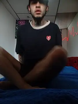 Tattoboy19cm online show from 14, 12, 2025