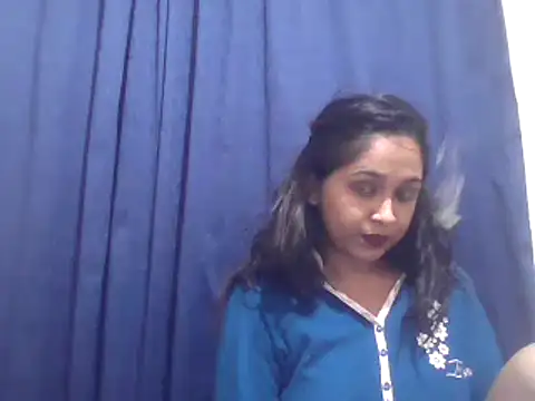 Snapshot of cute_indianxo chatting on 18, 9, 2025 cute indianxo online show from 18, 9, 2025