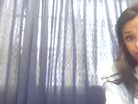 Snapshot of cute_indianxo chatting on 24, 9, 2025 cute indianxo online show from 24, 9, 2025