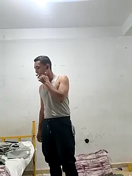 Snapshot of Naymik911 chatting on 18, 10, 2025 Naymik911 online show from 18, 10, 2025