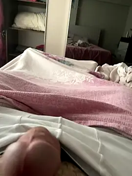 Heros2000 online show from 10, 11, 2025