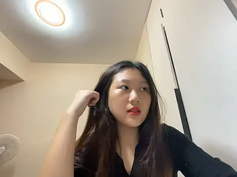 xena0501 online show from 2, 10, 2025