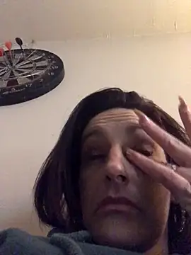 Snapshot of silverbay-456 chatting on 10, 11, 2025 silverbay-456 online show from 10, 11, 2025