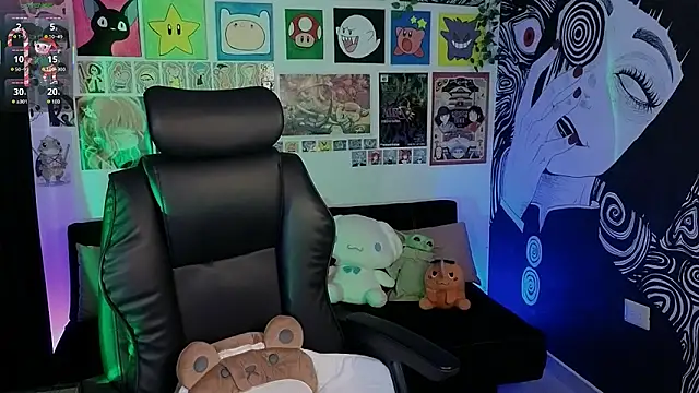 Yuhwan  online show from 5, 12, 2025