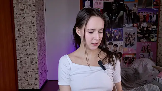 LucyRose3 online show from 15, 12, 2025