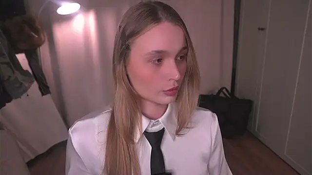 lisa schiele online show from 20, 3, 2026