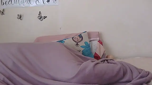 Young Slut21 online show from 12, 9, 2025