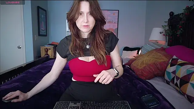 MommyGoddessL online show from 10, 3, 2026