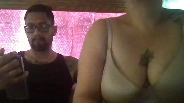 MacGomez24 online show from 10, 4, 2026