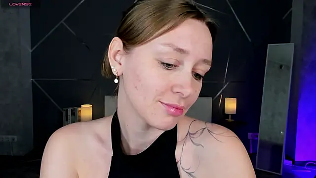 evashiny  online show from 30, 11, 2025