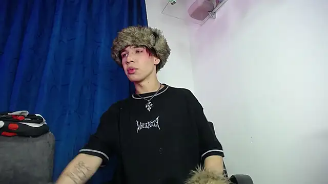 Snapshot of lucky_stricke chatting on 25, 2, 2026 lucky stricke online show from 25, 2, 2026