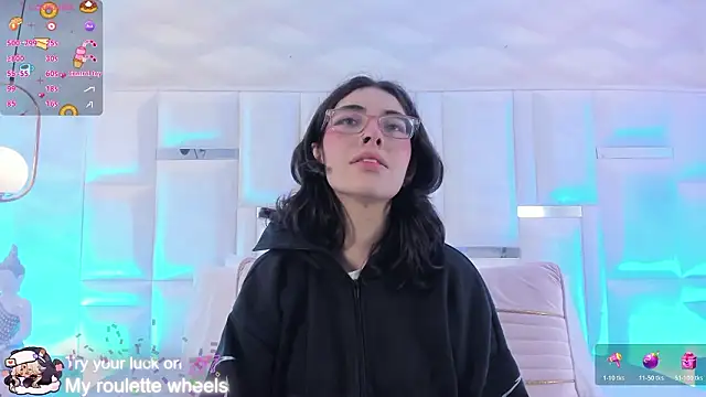 Im Molly Angel online show from 3, 2, 2026