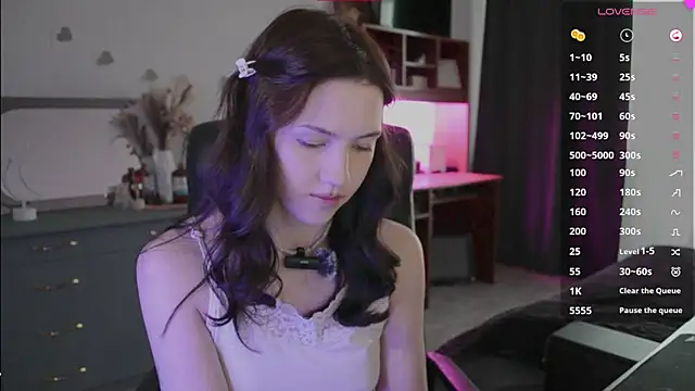 KendalHottt online show from 25, 10, 2025