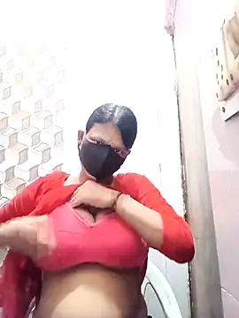 Snapshot of varnika chatting on 22, 9, 2025 varnika online show from 22, 9, 2025