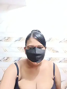 Snapshot of varnika chatting on 3, 7, 2026 varnika online show from 3, 7, 2026