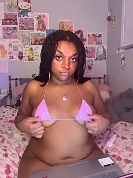 Snapshot of XKimmyGreen chatting on 27, 3, 2026 XKimmyGreen online show from 27, 3, 2026