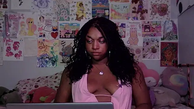 XKimmyGreen online show from 25, 6, 2026