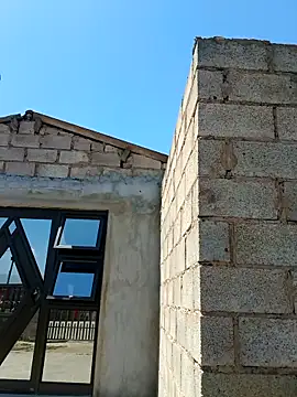 Snapshot of OsbertMikes chatting on 10, 11, 2025 OsbertMikes online show from 10, 11, 2025