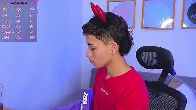 yulian vasquez online show from 10, 9, 2025