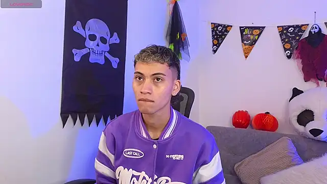 yulian vasquez online show from 27, 10, 2025