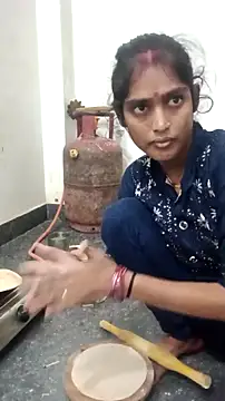 Snapshot of Guriya0076 chatting on 29, 10, 2025 Guriya0076 online show from 29, 10, 2025