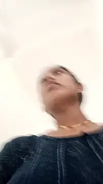 Snapshot of Guriya0076 chatting on 14, 11, 2025 Guriya0076 online show from 14, 11, 2025