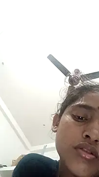 Snapshot of Guriya0076 chatting on 16, 11, 2025 Guriya0076 online show from 16, 11, 2025