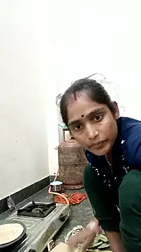 Snapshot of Guriya0076 chatting on 20, 11, 2025 Guriya0076 online show from 20, 11, 2025