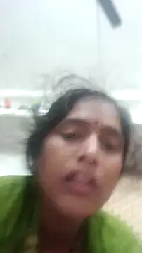 Snapshot of Guriya0076 chatting on 1, 12, 2025 Guriya0076 online show from 1, 12, 2025