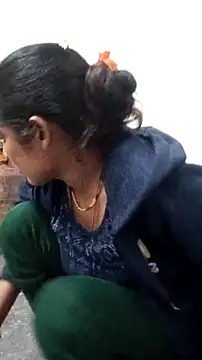 Snapshot of Guriya0076 chatting on 3, 12, 2025 Guriya0076 online show from 3, 12, 2025