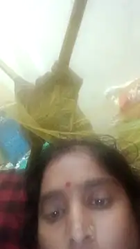 Snapshot of Guriya0076 chatting on 4, 12, 2025 Guriya0076 online show from 4, 12, 2025