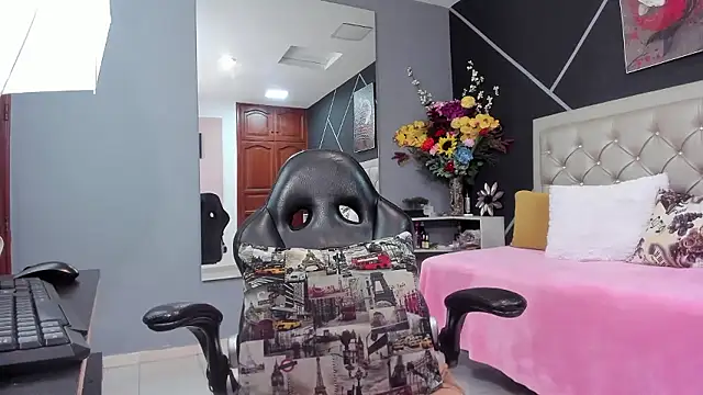 kris milff online show from 8, 1, 2026